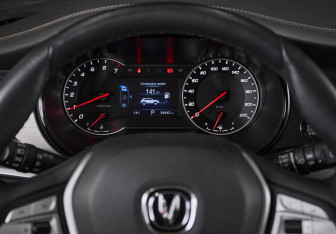 Подержанный автомобиль Changan CS35PLUS 2020 года (11 фото)