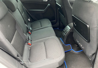 Подержанный автомобиль Skoda Yeti 2013 года (11 фото)