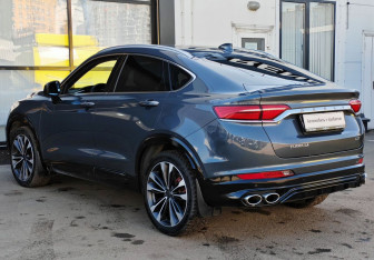 Подержанный автомобиль Geely Tugella 2023 года (7 фото)