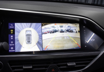 Подержанный автомобиль Geely Tugella 2023 года (19 фото)