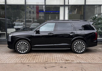 Подержанный автомобиль Hyundai Palisade 2025 года (5 фото)
