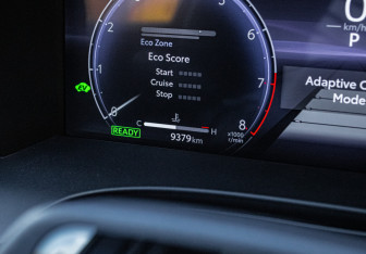 Подержанный автомобиль Toyota Camry Sedan 2025 года (11 фото)