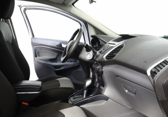 Подержанный автомобиль Ford EcoSport 2017 года (5 фото)