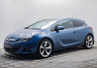 Подержанный автомобиль Opel Astra Hatchback 2013 года (1 фото)
