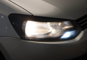 Подержанный автомобиль Volkswagen Polo Sedan 2013 года (19 фото)