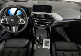 Подержанный автомобиль BMW X4 2019 года (11 фото)