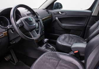Подержанный автомобиль Skoda Yeti 2011 года (9 фото)