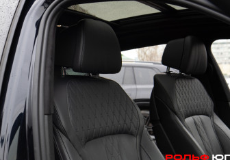 Подержанный автомобиль BMW X6 2019 года (25 фото)