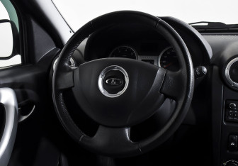 Подержанный автомобиль LADA (ВАЗ) Largus Wagon 2019 года (12 фото)