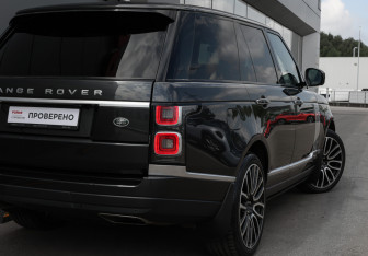 Подержанный автомобиль Land Rover Range Rover 2019 года (23 фото)
