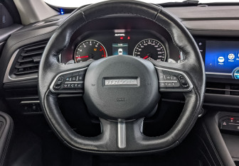 Подержанный автомобиль Haval F7 2019 года (22 фото)