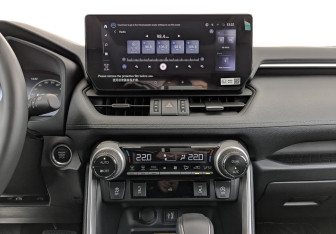 Новый Toyota RAV4 2025 (17 фото)