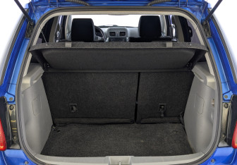 Подержанный автомобиль Suzuki SX4 Hatchback 2012 года (10 фото)