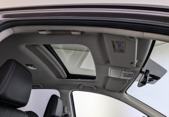 Подержанный автомобиль Honda CR-V 2013 года (23 фото)