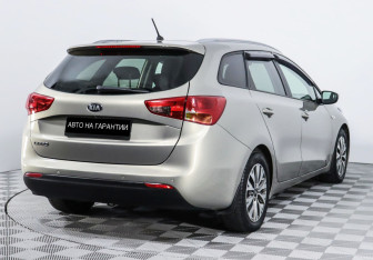 Подержанный автомобиль Kia Ceed Wagon 2016 года (5 фото)