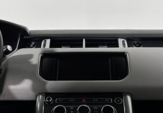 Подержанный автомобиль Land Rover Range Rover Sport 2014 года (26 фото)