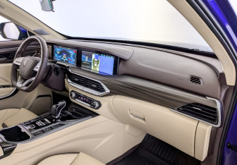 Подержанный автомобиль FAW Bestune T77 2022 года (11 фото)