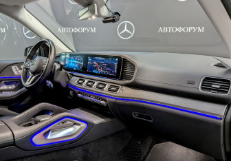 Подержанный автомобиль Mercedes-Benz GLE 2020 года (11 фото)