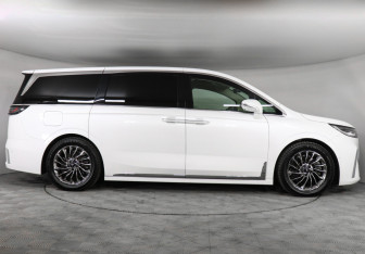 Подержанный автомобиль Voyah Dream 2023 года (4 фото)