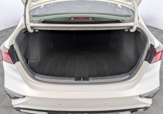 Подержанный автомобиль Kia Cerato Sedan 2020 года (10 фото)