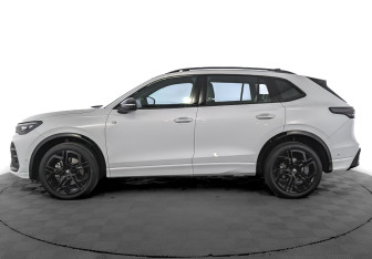 Новый Volkswagen Tiguan 2025 (3 фото)