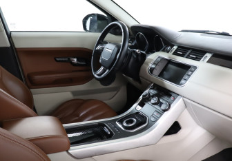 Подержанный автомобиль Land Rover Range Rover Evoque 2014 года (9 фото)