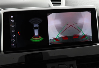 Подержанный автомобиль BMW X1 2020 года (15 фото)