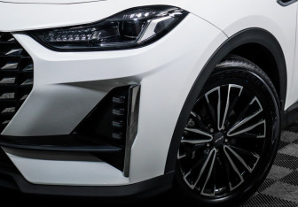 Подержанный автомобиль Jetour X70 Plus 2023 года (16 фото)