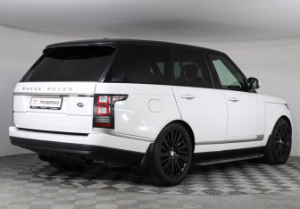 Подержанный автомобиль Land Rover Range Rover 2014 года (5 фото)
