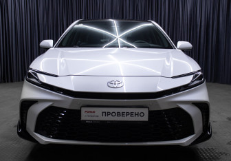 Новый Toyota Camry Sedan 2024 (2 фото)