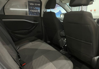 Подержанный автомобиль LADA (ВАЗ) Vesta Sedan 2017 года (13 фото)