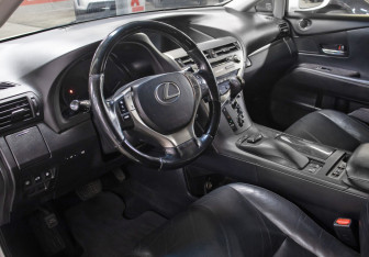 Подержанный автомобиль Lexus RX 2014 года (16 фото)
