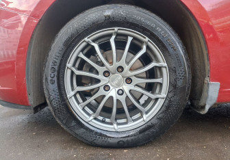 Подержанный автомобиль Chevrolet Cruze Sedan 2010 года (9 фото)