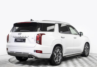 Подержанный автомобиль Hyundai Palisade 2020 года (5 фото)