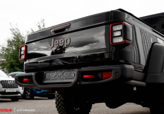 Новый Jeep Gladiator 2023 (8 фото)
