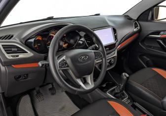 Подержанный автомобиль LADA (ВАЗ) Vesta Wagon 2021 года (15 фото)