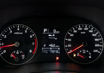 Подержанный автомобиль Kia Rio Hatchback 2021 года (12 фото)