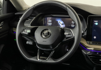 Новый Skoda Octavia Liftback 2025 (15 фото)