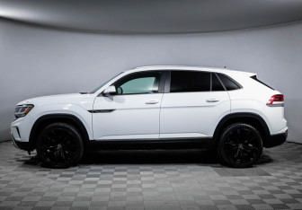 Подержанный автомобиль Volkswagen Atlas 2021 года (8 фото)