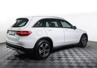 Подержанный автомобиль Mercedes-Benz GLC Coupe 2017 года (5 фото)