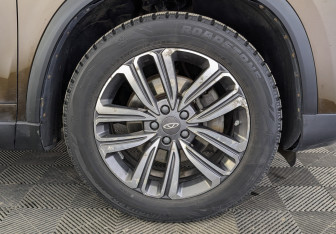 Подержанный автомобиль Chery Tiggo 8 2020 года (12 фото)