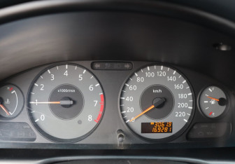 Подержанный автомобиль Nissan Almera Classic 2007 года (15 фото)