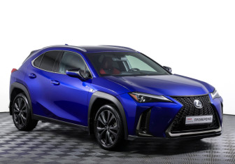 Подержанный автомобиль Lexus UX 2019 года (3 фото)