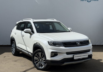 Подержанный автомобиль Changan CS35PLUS 2022 года (3 фото)