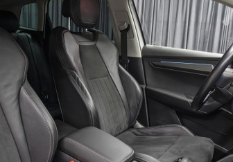 Подержанный автомобиль Skoda Karoq 2020 года (10 фото)