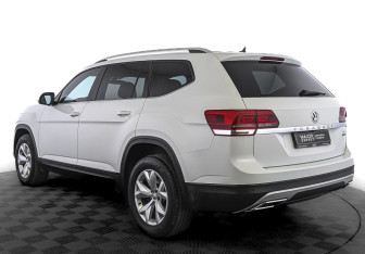 Подержанный автомобиль Volkswagen Teramont 2019 года (7 фото)
