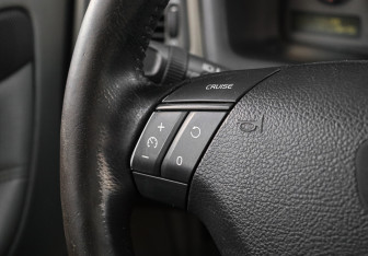 Подержанный автомобиль Volvo S60 2002 года (19 фото)