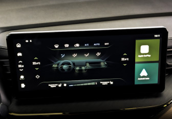 Подержанный автомобиль Haval F7 2022 года (27 фото)