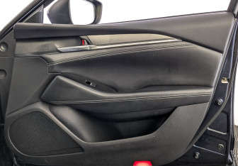 Подержанный автомобиль Mazda 6 Sedan 2020 года (25 фото)