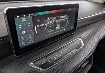 Подержанный автомобиль Haval Jolion 2023 года (26 фото)